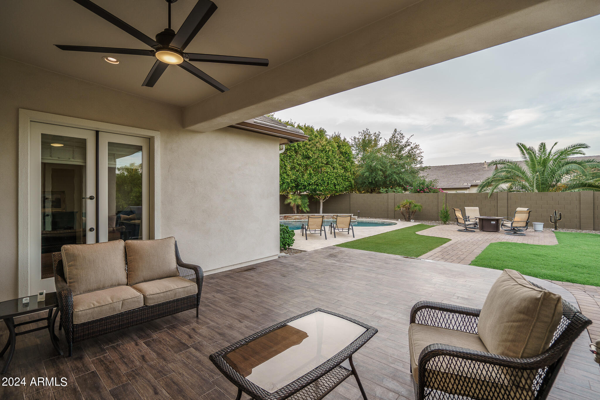 2812 East Harwell Road Phoenix, AZ 85042 - Photo 54 of 65 55) BACK PATIO