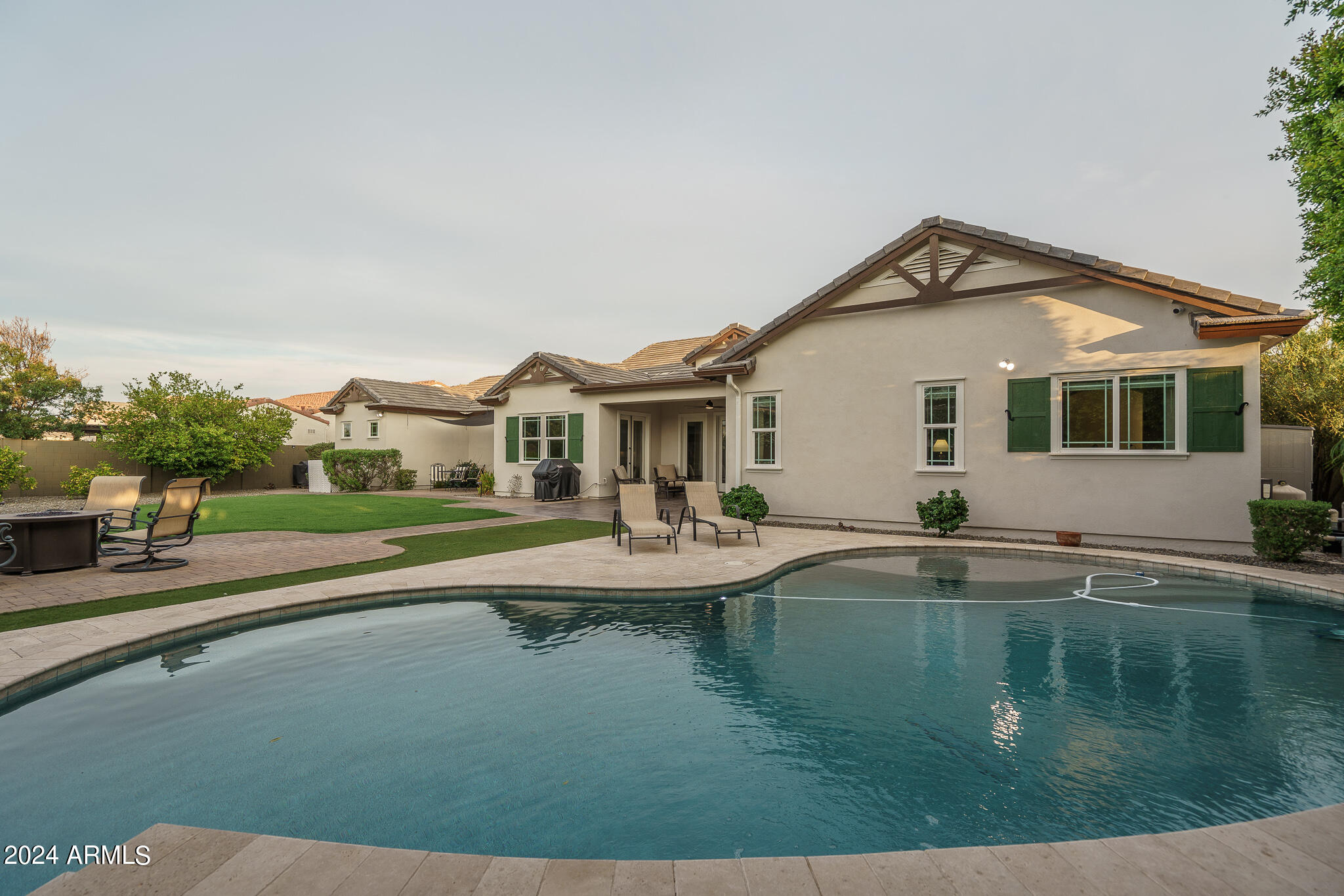 2812 East Harwell Road Phoenix, AZ 85042 - Photo 55 of 65 56) BACK OF HOME