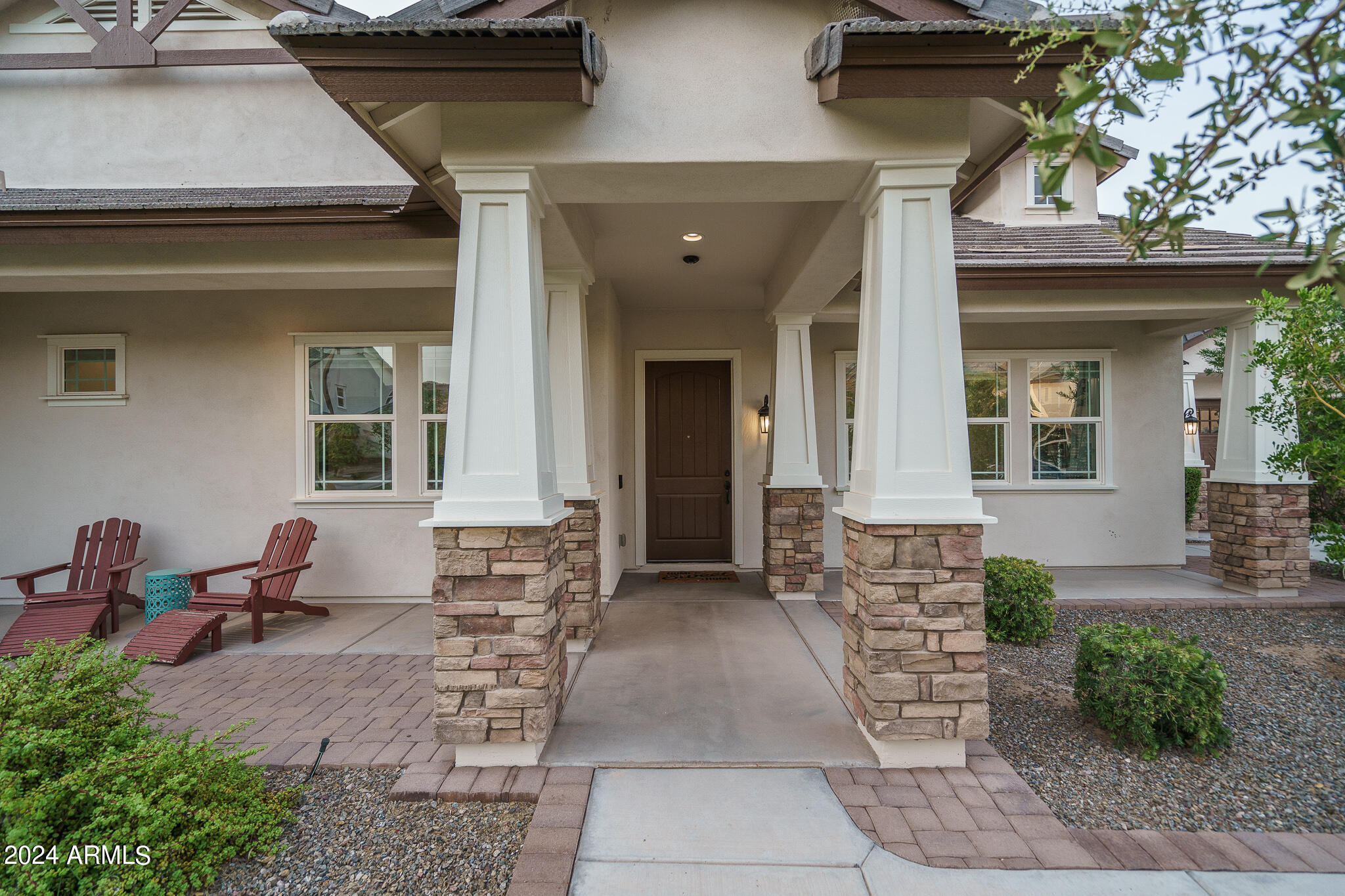 2812 East Harwell Road Phoenix, AZ 85042 - Photo 59 of 65 60) FRONT ENTRY