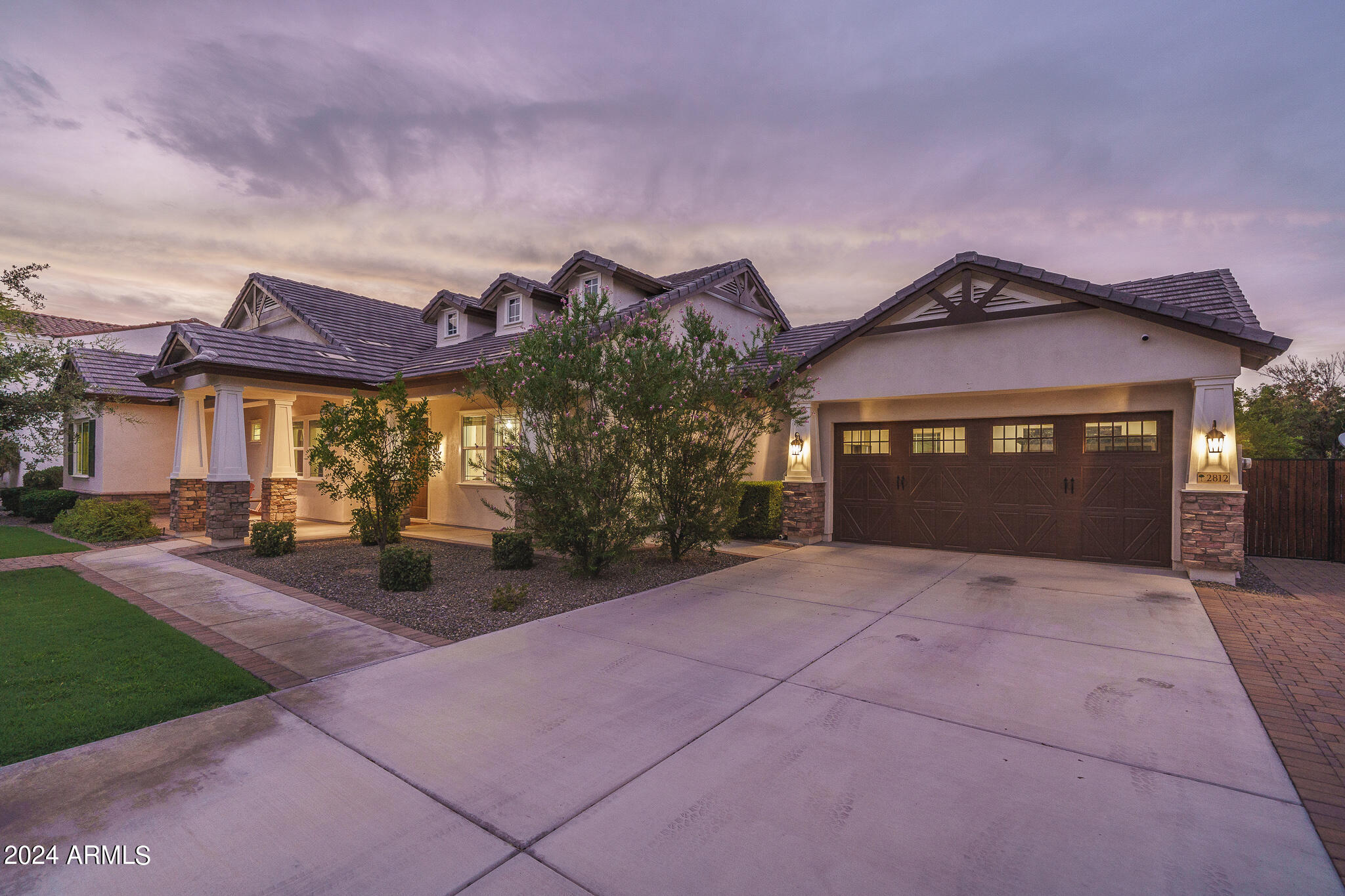 2812 East Harwell Road Phoenix, AZ 85042 - Photo 64 of 65 65) WELCOME HOME!