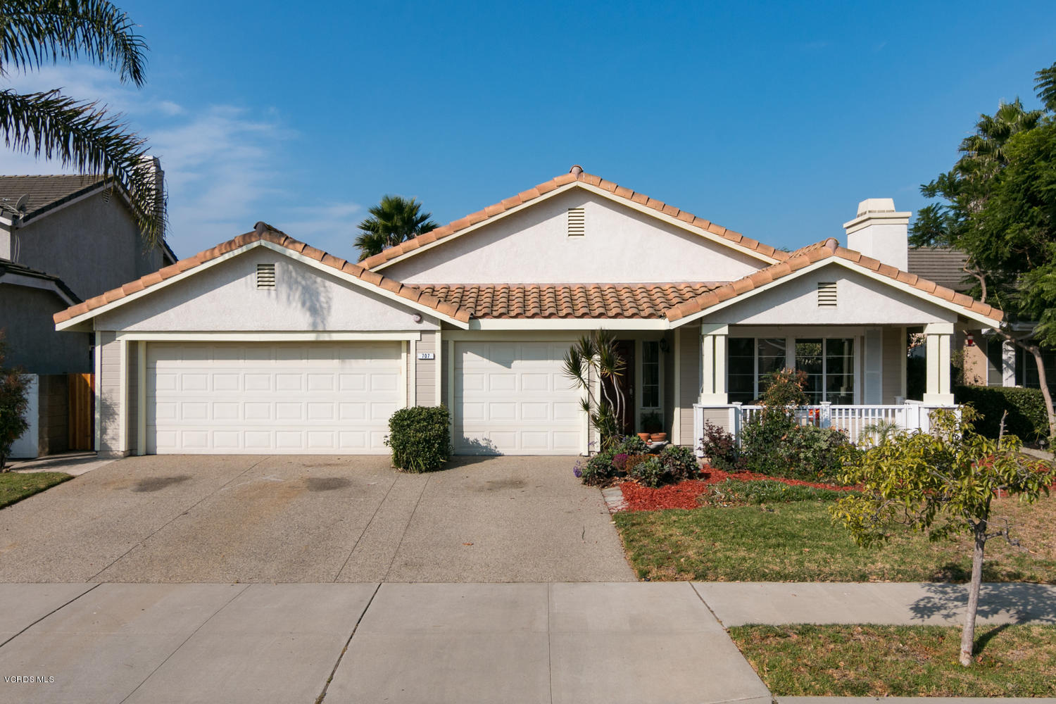 707 Transom Way Oxnard, CA 93035 - Photo 1 of 21 707 Transom Way-MLS_Size-001-23-Front Ex