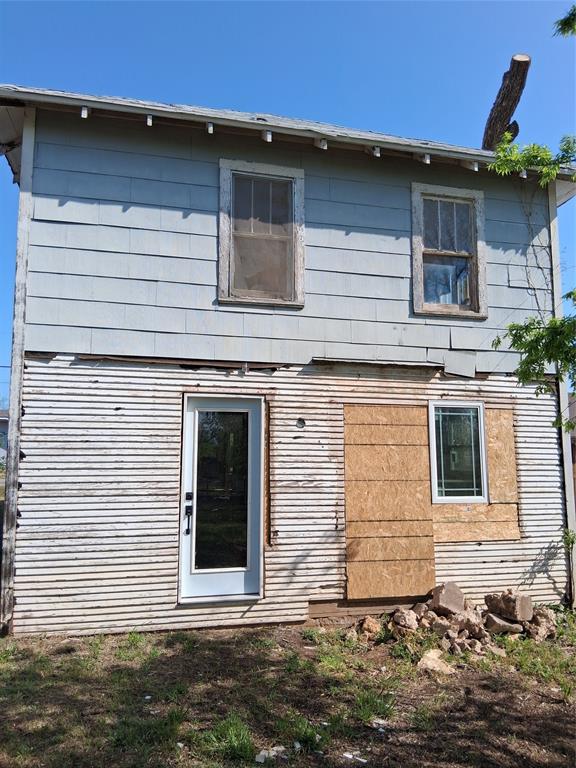 208 East 4th Street Coleman, TX 76834 - Photo 3 of 22