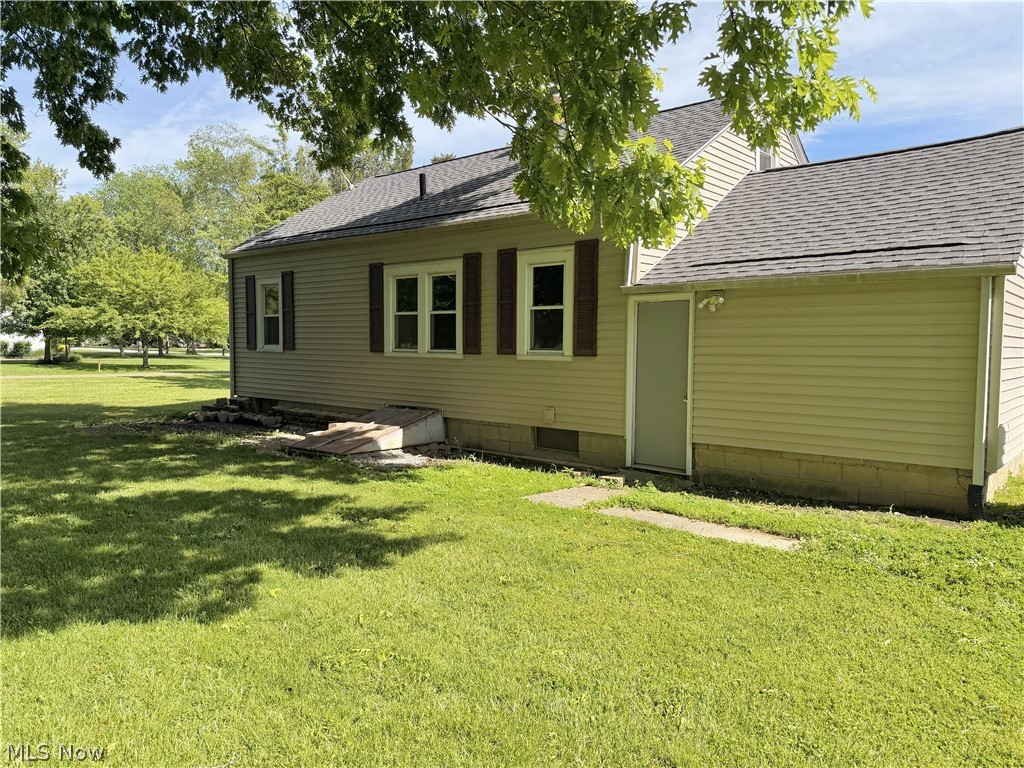 8233 Edgewood Road Mentor, OH 44060 - Photo 18 of 20