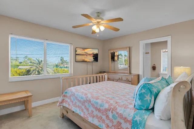 $1,499,900 | 541 8th Street, Key Colony Beach, FL 33051