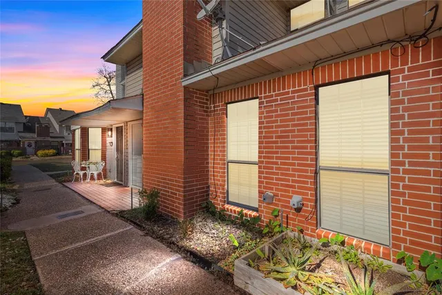 $168,000 | 3634 Greenacres Place Drive, Unit 206, Bossier City, LA 71111