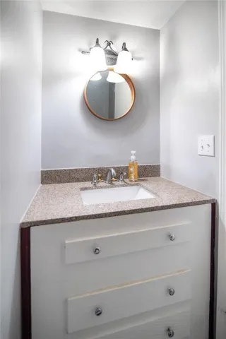 $168,000 | 3634 Greenacres Place Drive, Unit 206, Bossier City, LA 71111