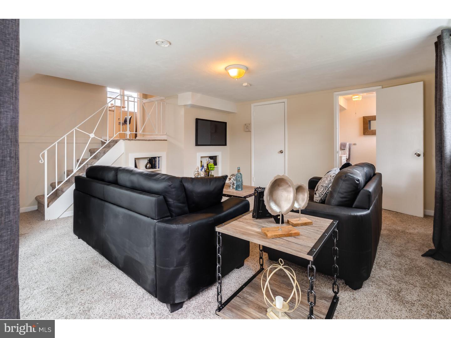 9977 Verree Road Philadelphia, PA 19115 - Photo 17 of 20