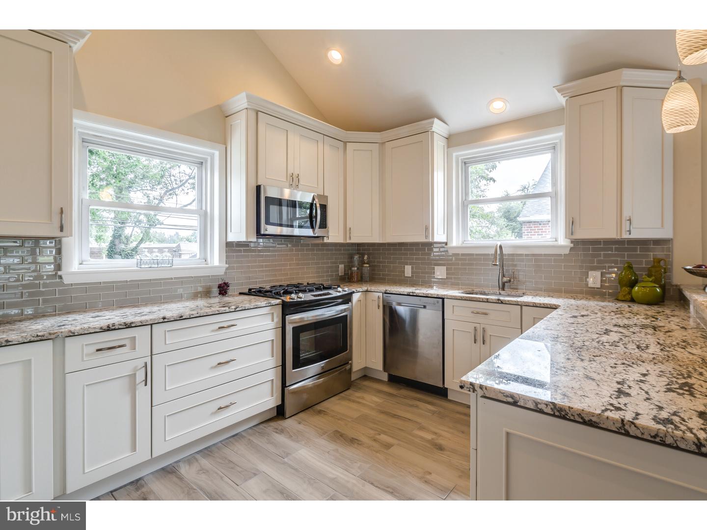 9977 Verree Road Philadelphia, PA 19115 - Photo 9 of 20