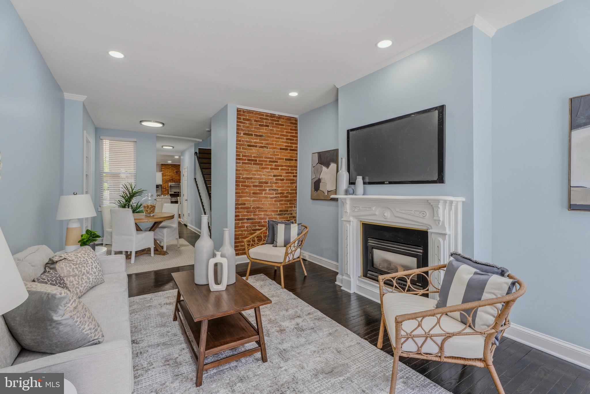 236 East Cross Street Baltimore, MD 21230 - Photo 13 of 44