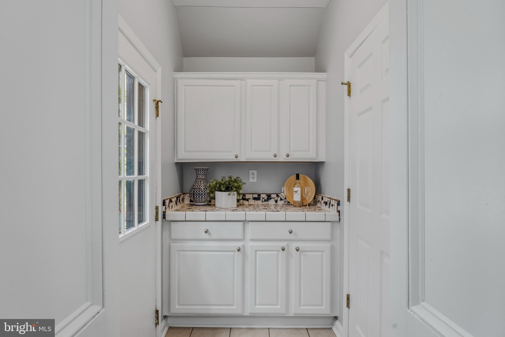 236 East Cross Street Baltimore, MD 21230 - Photo 10 of 44