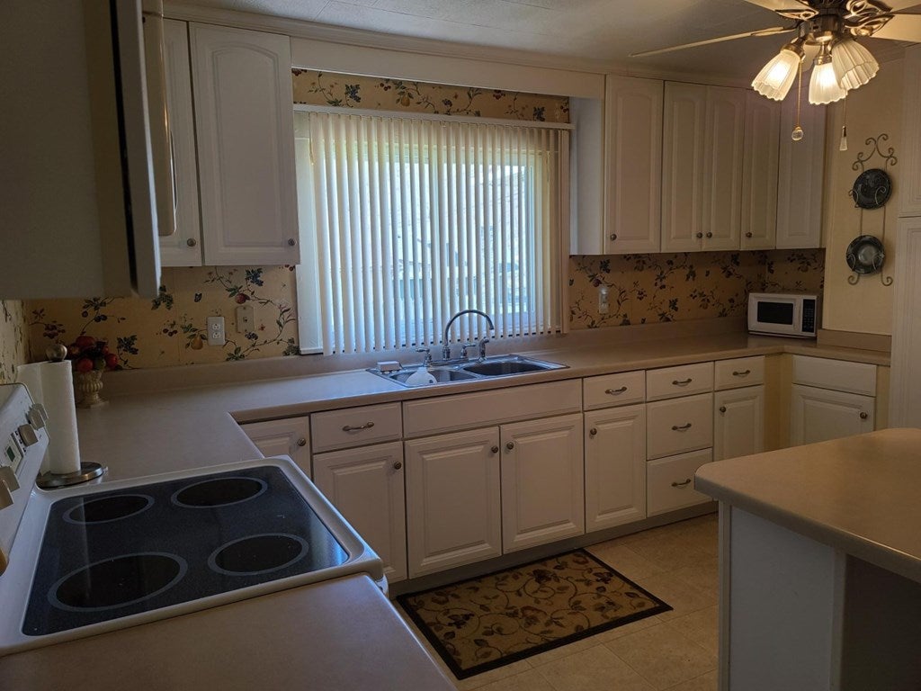 1070 Magic Road Vansant, VA 24656 - Photo 13 of 29 Gallery Image 13