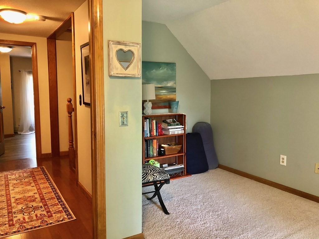 205 Pomeroy Meadow Road Southampton, MA 01073 - Photo 28 of 42 Gallery Image 28