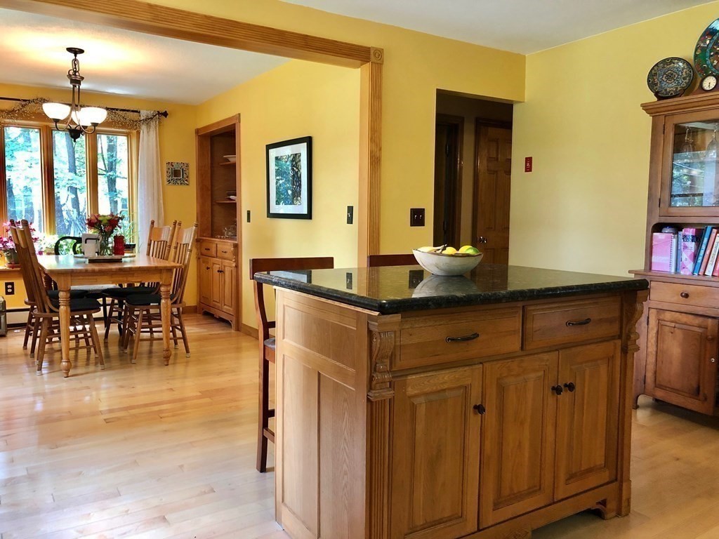 205 Pomeroy Meadow Road Southampton, MA 01073 - Photo 7 of 42 Gallery Image 7