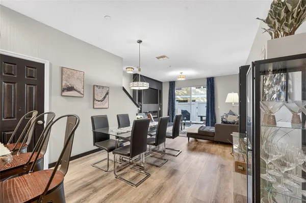 $384,900 | 14236 Oasis Cove Boulevard, Windermere, FL 34786