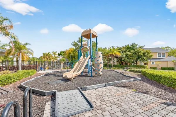 $384,900 | 14236 Oasis Cove Boulevard, Windermere, FL 34786