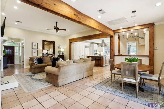 $599,999 | 3339 Tezcucco Drive, Baton Rouge, LA 70820