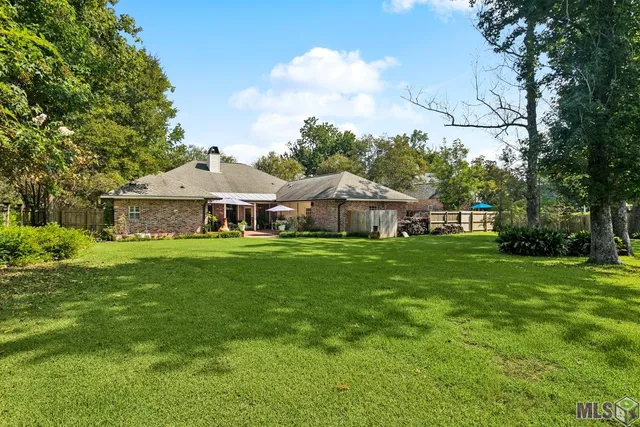$599,999 | 3339 Tezcucco Drive, Baton Rouge, LA 70820