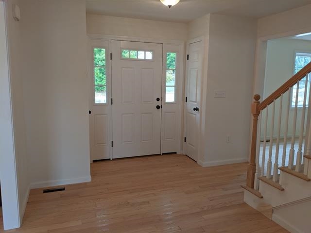20 Sandown Road Danville, NH 03819 - Photo 14 of 26 Gallery Image 14