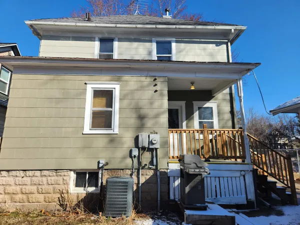 $238,800 | 736 East Main Street, Reedsburg, WI 53959