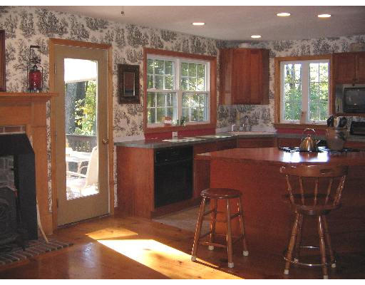 71 Old Marlboro Road Maynard, MA 01754 - Photo 4 of 16 Gallery Image 4