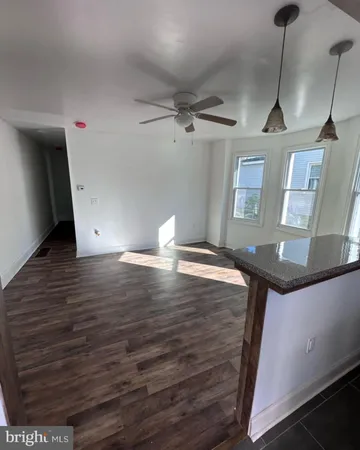 $1,700 | 519 5th Street, Paulsboro, NJ 08066