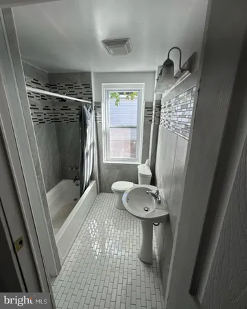 $1,700 | 519 5th Street, Paulsboro, NJ 08066