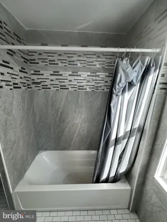 a close view of sink