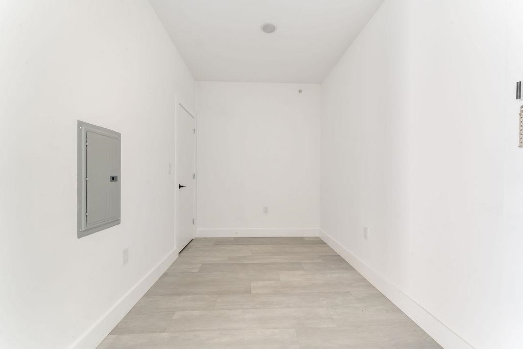 43-45 West 32nd Street, Unit 503 Bayonne, NJ 07002 - Photo 11 of 19 a view of room