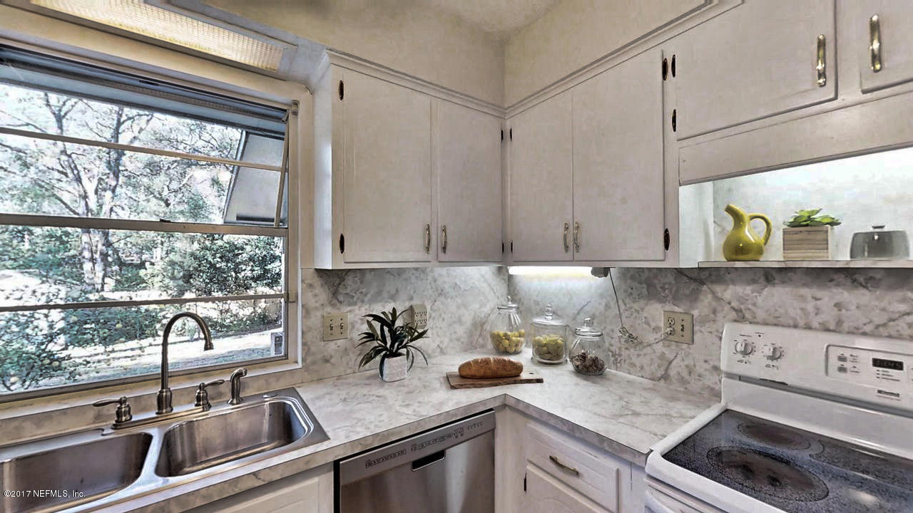4018 Fincannon Road West Jacksonville, FL 32277 - Photo 12 of 37 Kitchen
