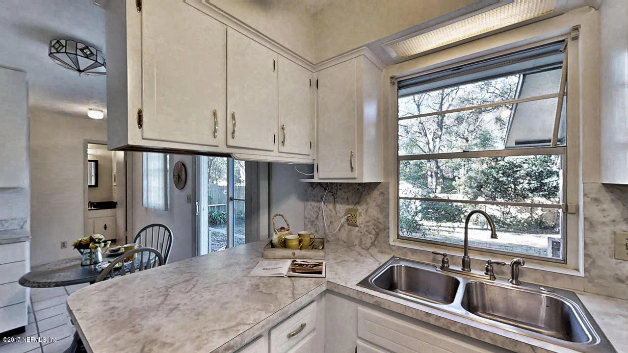 4018 Fincannon Road West Jacksonville, FL 32277 - Photo 14 of 37 Kitchen