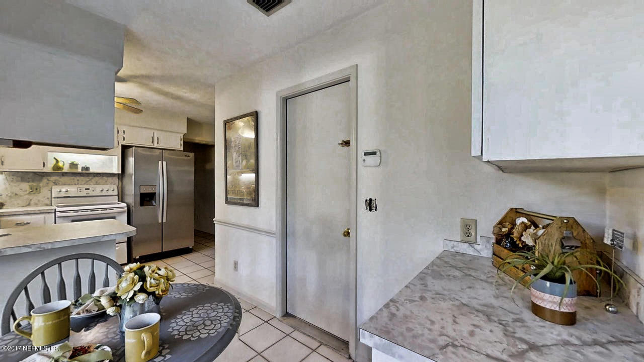 4018 Fincannon Road West Jacksonville, FL 32277 - Photo 17 of 37 Eat-in Area
