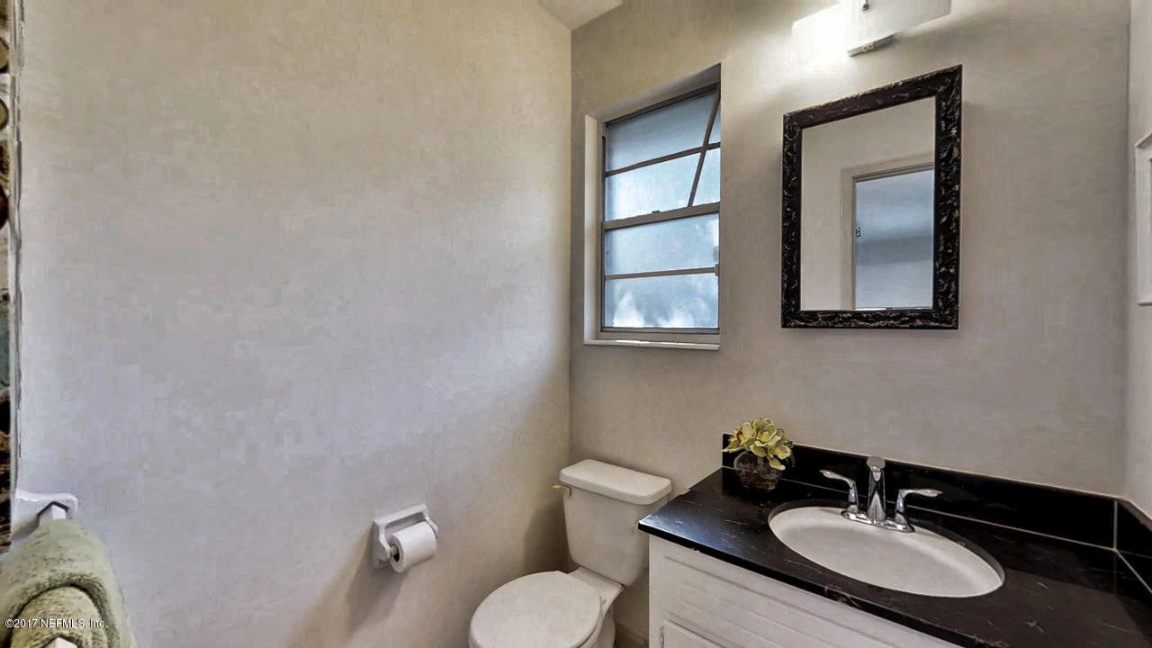 4018 Fincannon Road West Jacksonville, FL 32277 - Photo 22 of 37 Half- bath