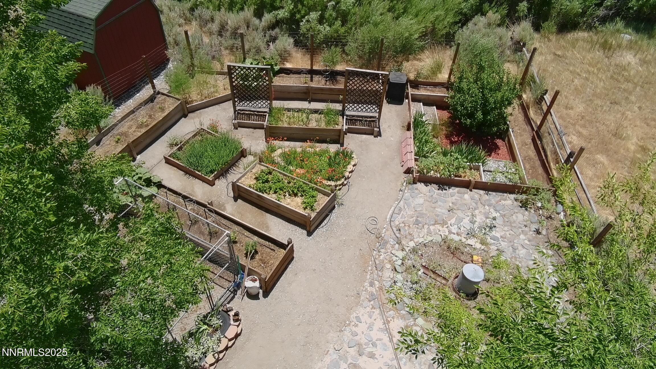 113 Victorine Drive Kingston, NV 89310 - Photo 31 of 44 an outdoor space with seating area