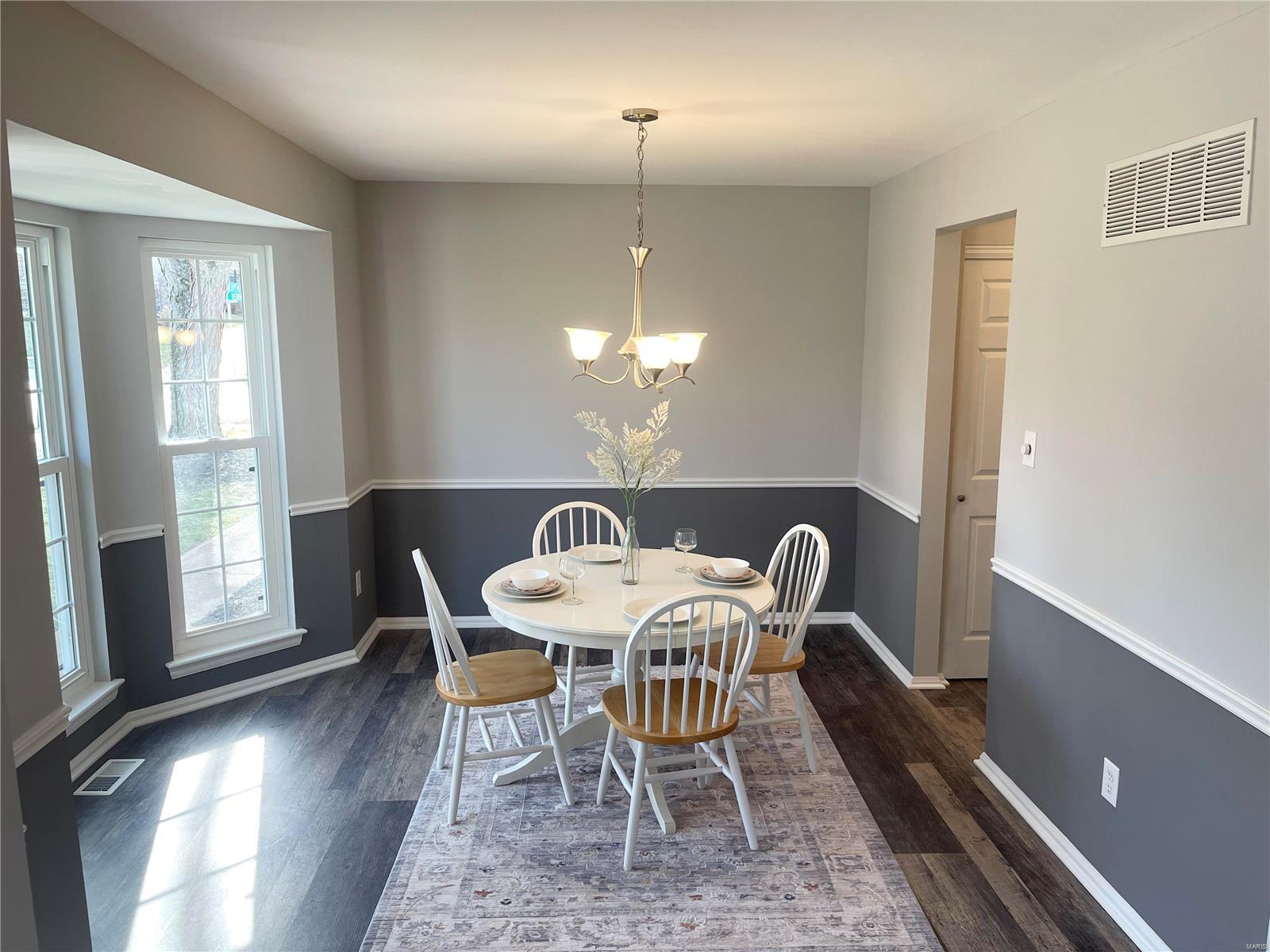 1483 Cedar Bluff Drive Ballwin, MO 63021 - Photo 4 of 16