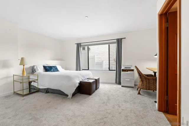 $825,000 | 2556 Navarra Drive, Unit A, Carlsbad, CA 92009