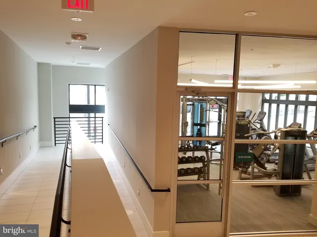 $299,500 | 989 South Buchanan Street, Unit 320, Arlington, VA 22204