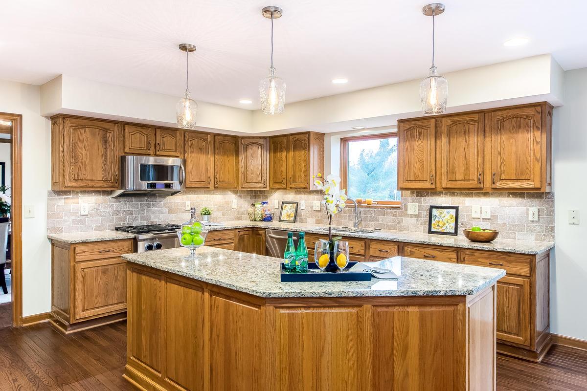 808 Sycamore Ridge Court Powell, OH 43065 - Photo 12 of 67 Gallery Image 12