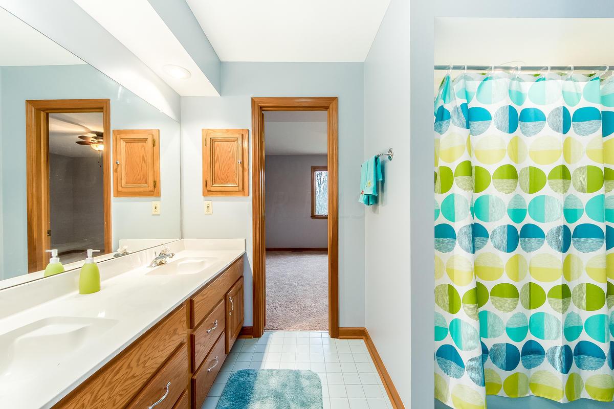 808 Sycamore Ridge Court Powell, OH 43065 - Photo 26 of 67 Gallery Image 26