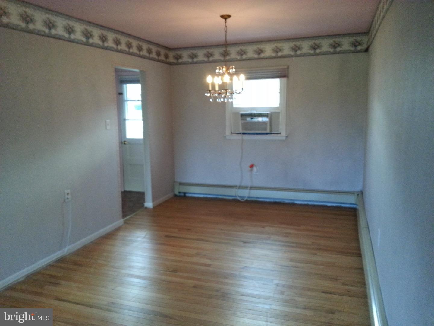 401 Governor Drive Reading, PA 19607 - Photo 8 of 19 Gallery Image 8
