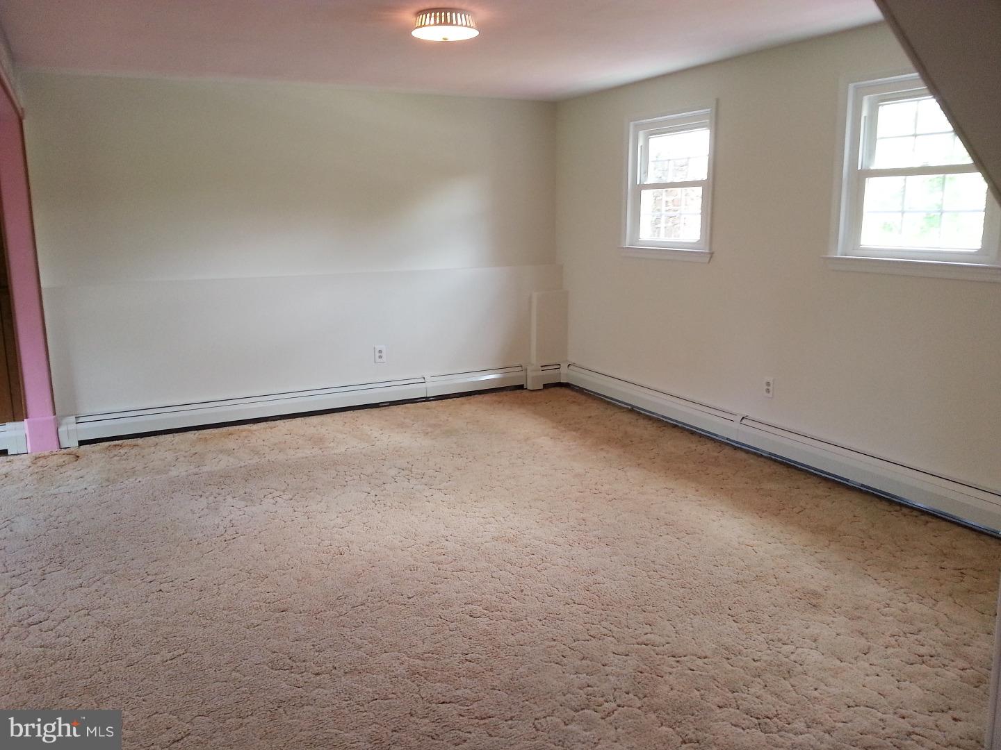 401 Governor Drive Reading, PA 19607 - Photo 9 of 19 Gallery Image 9