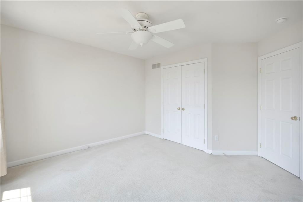 30 Castle View Drive McKees Rocks, PA 15136 - Photo 17 of 25