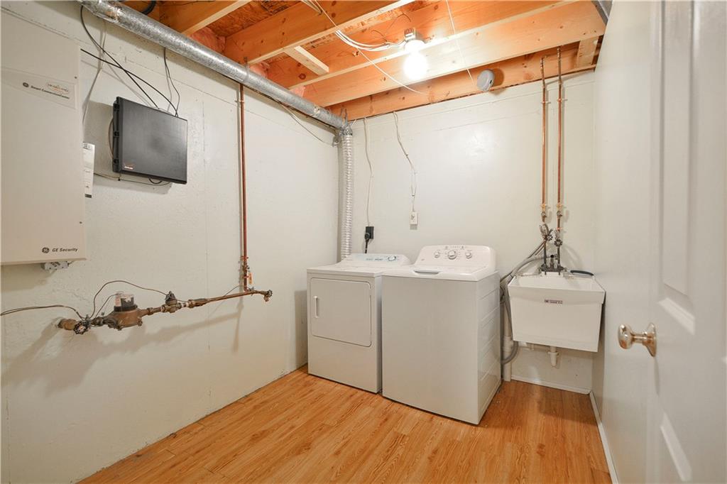 30 Castle View Drive McKees Rocks, PA 15136 - Photo 23 of 25