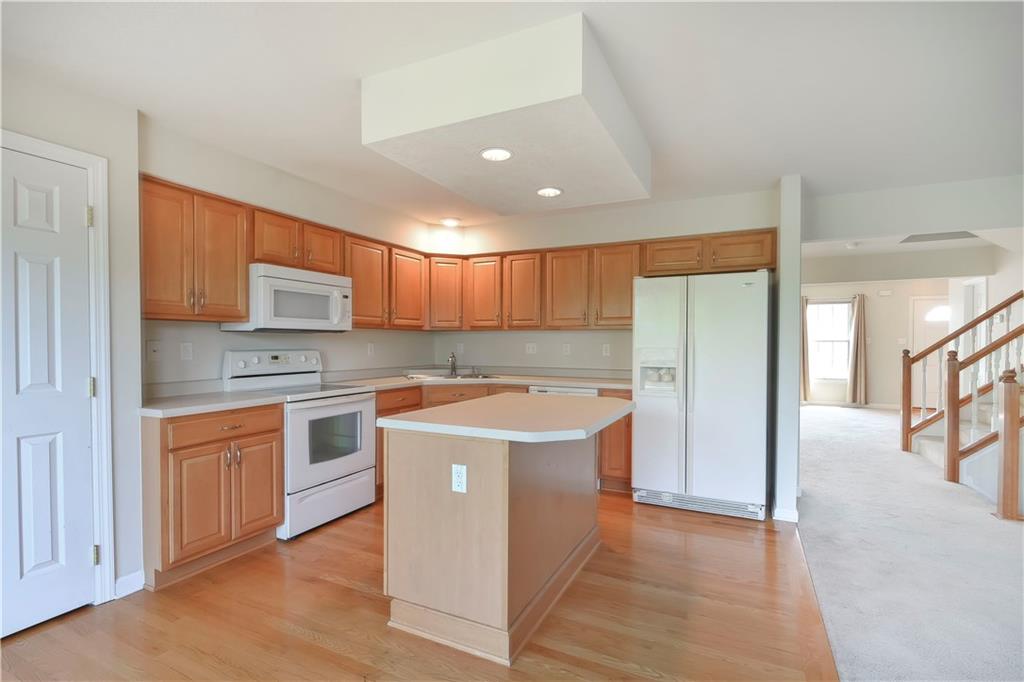 30 Castle View Drive McKees Rocks, PA 15136 - Photo 10 of 25