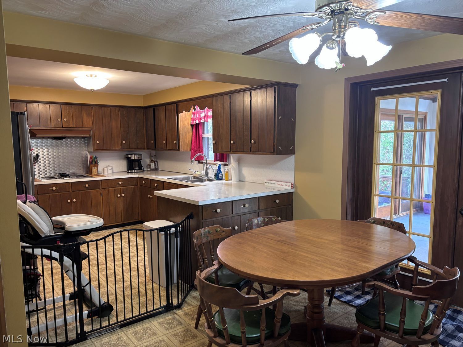 4961 18th Street Northwest Canton, OH 44708 - Photo 4 of 26