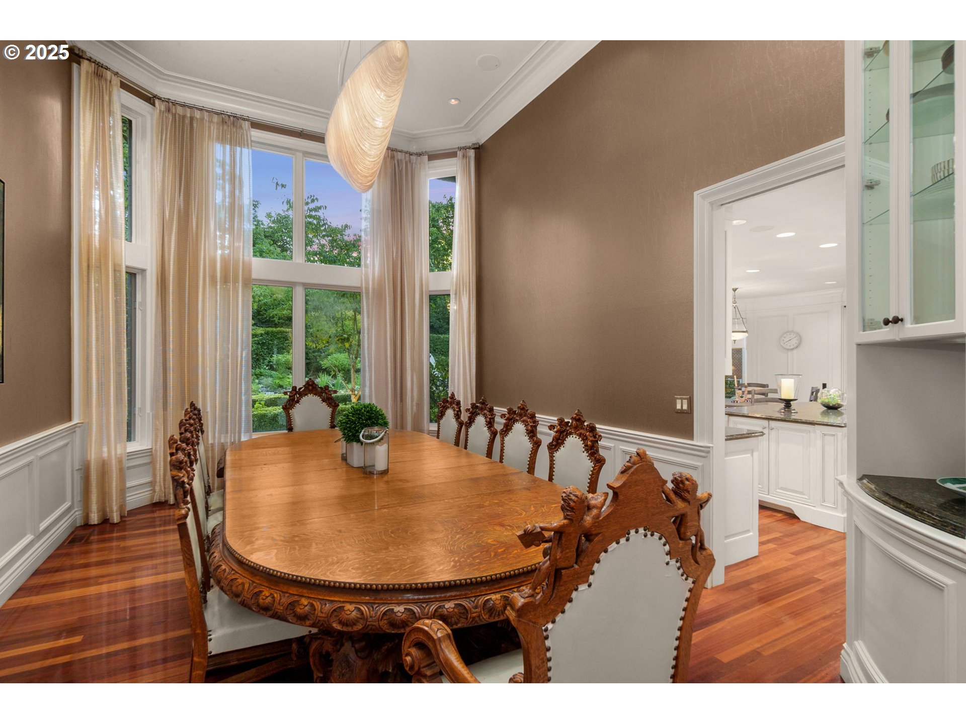 7915 Northwest Gales Ridge Lane Portland, OR 97229 - Photo 12 of 47 Dining Area