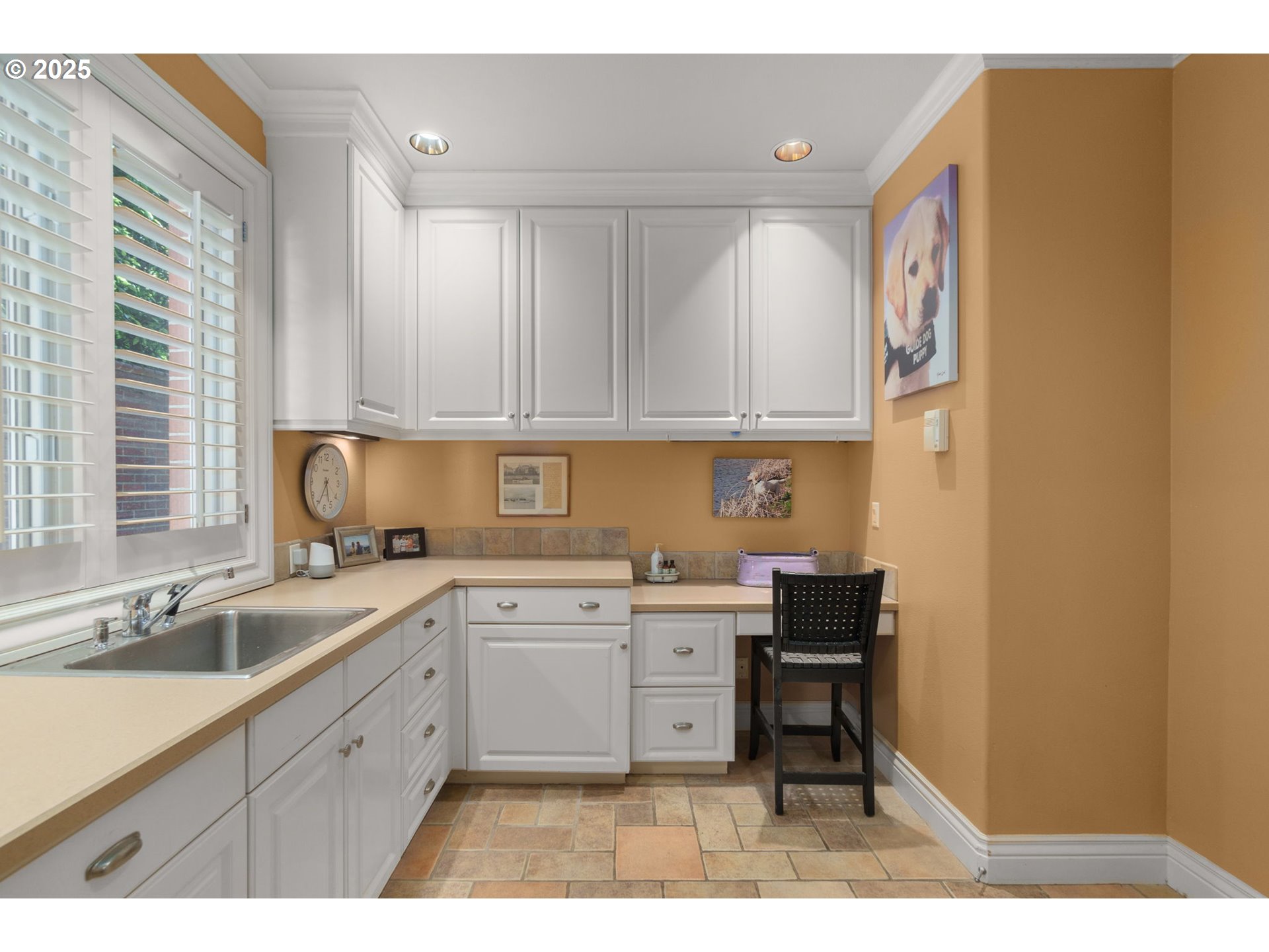 7915 Northwest Gales Ridge Lane Portland, OR 97229 - Photo 27 of 47 Laundry