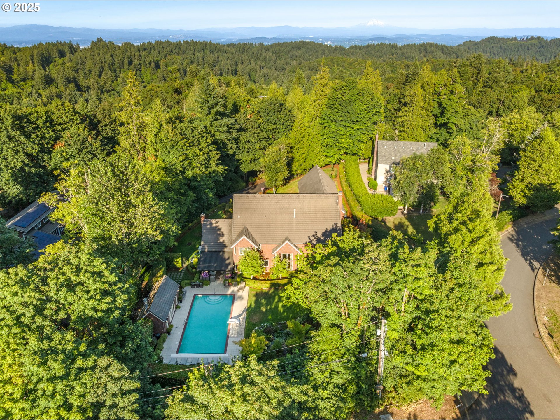 7915 Northwest Gales Ridge Lane Portland, OR 97229 - Photo 44 of 47