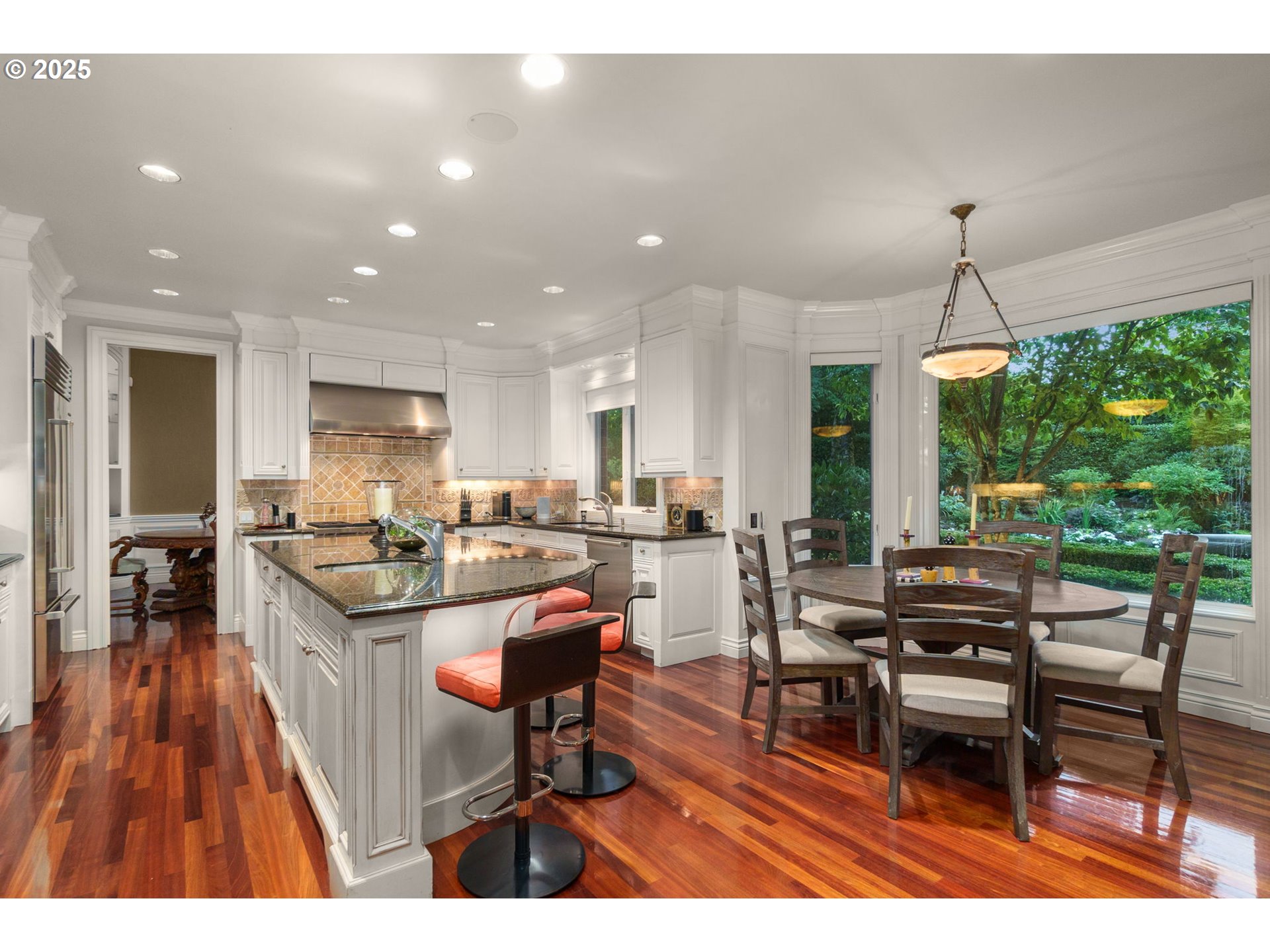 7915 Northwest Gales Ridge Lane Portland, OR 97229 - Photo 10 of 47 Kitchen/Nook