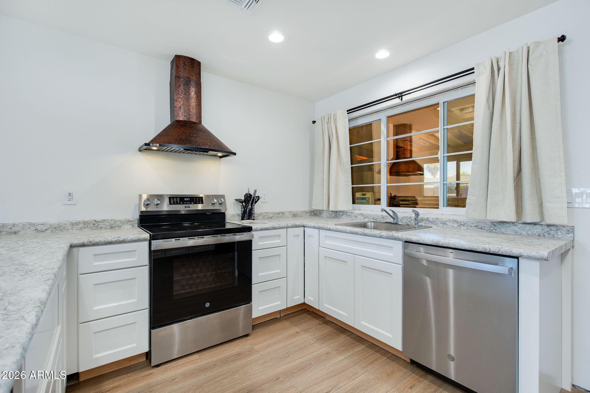 1131 West Romo Jones Street Tempe, AZ 85281 - Photo 10 of 26 13-Romo Jones