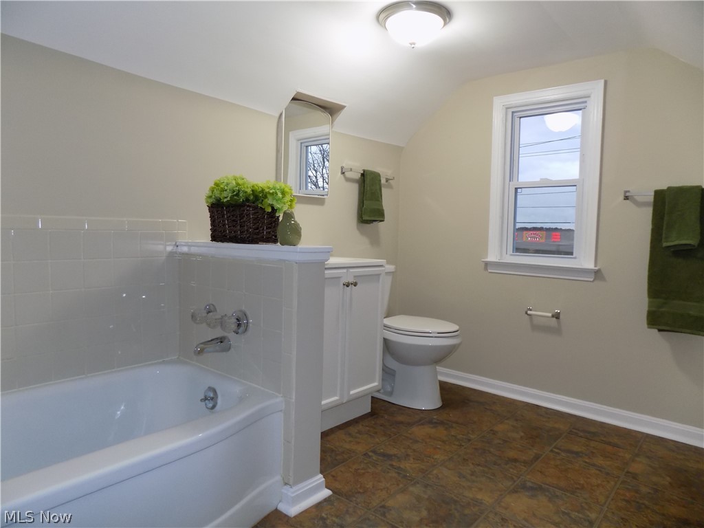 21411 Libby Road Maple Heights, OH 44137 - Photo 13 of 28